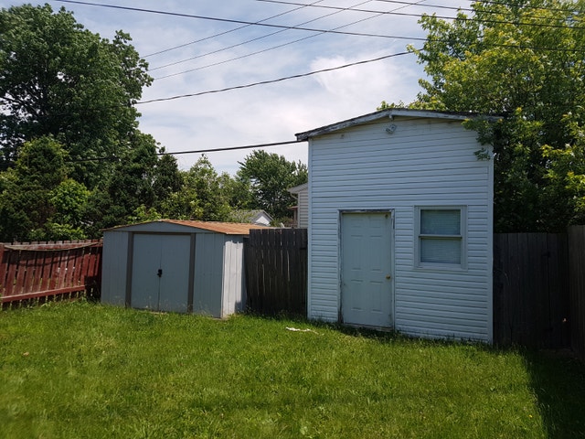3 bed 1 bath Basement for Rent (across Niagara College!) - photo 2