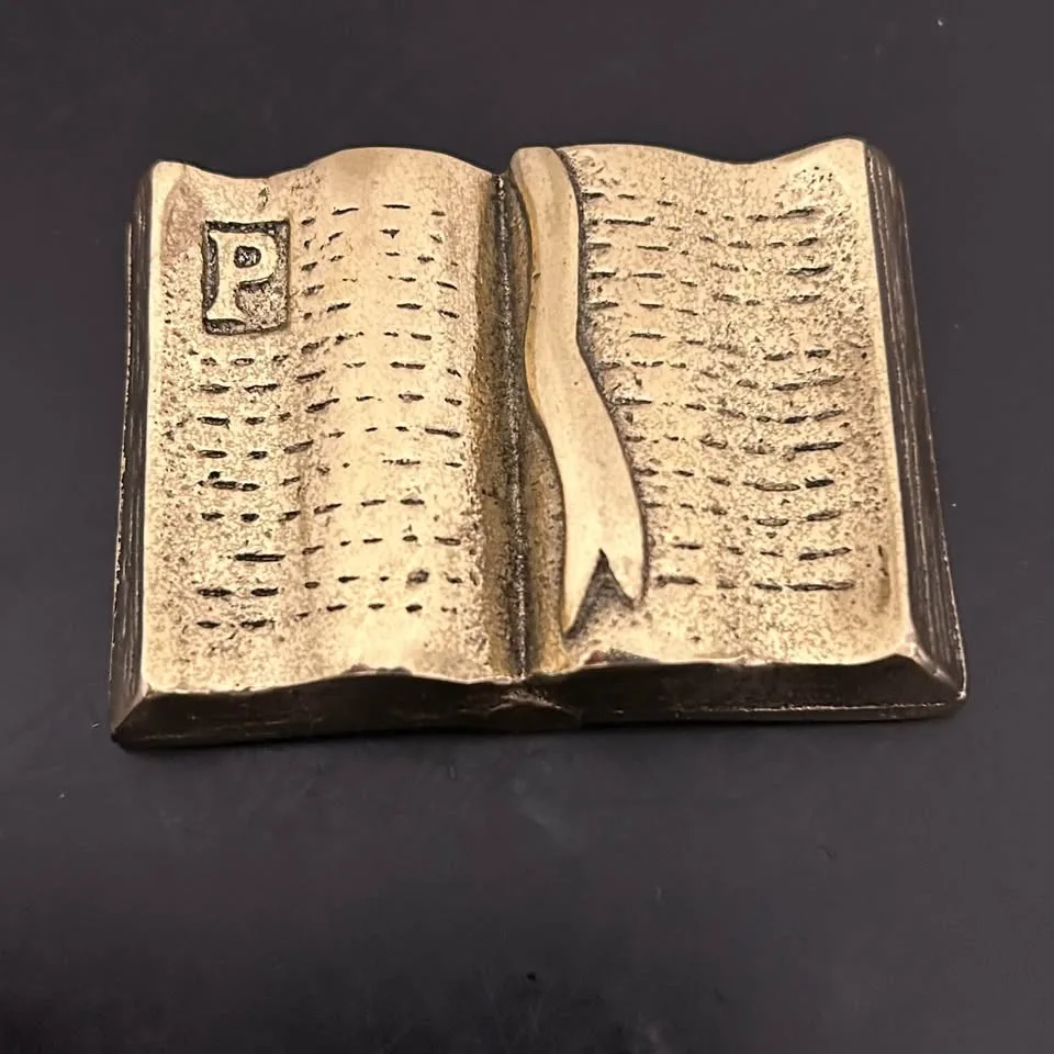 Vintage Solid Brass Small Open Book Paperweight image indicator(2)