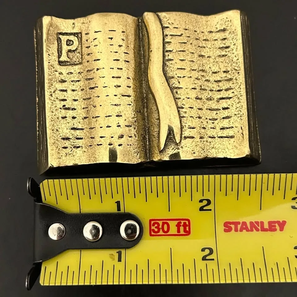 Vintage Solid Brass Small Open Book Paperweight image indicator(3)