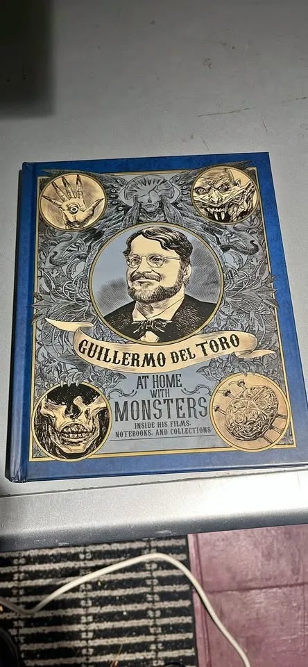 Guillermo del toro book