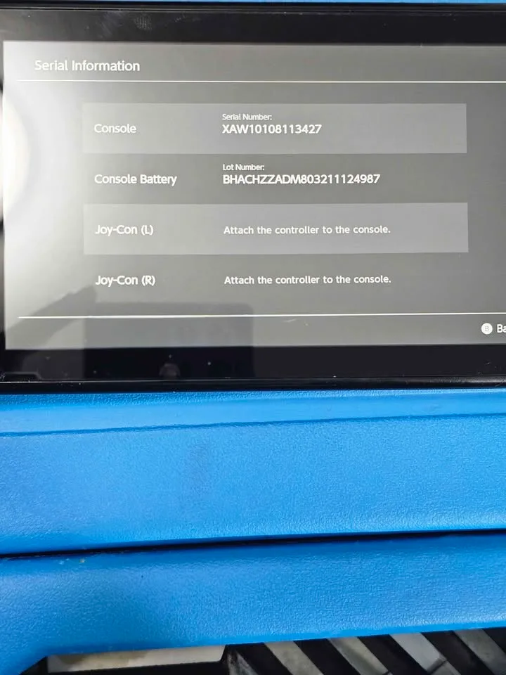 Nintendo switch V1 Unpatched tablet, dock & charger only $160 image indicator(2)