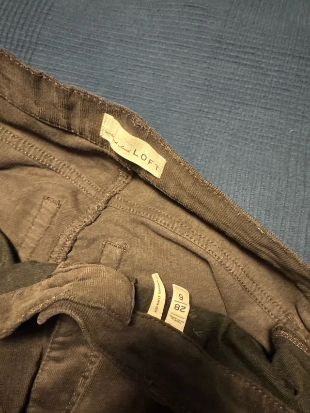 Corduroy dark brown pants women’s size 28-6 image indicator(4)