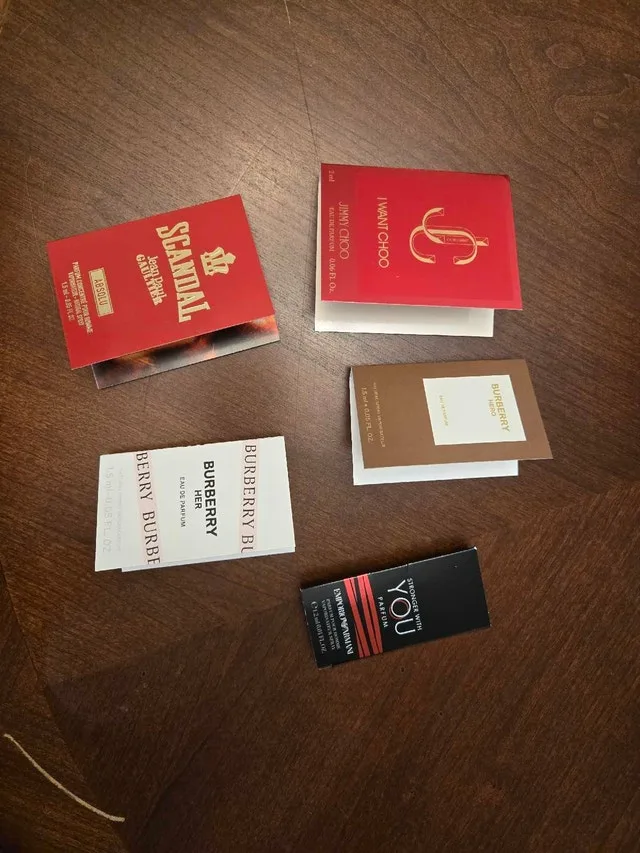 Free perfume read description