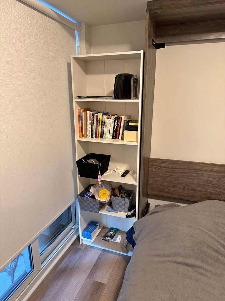 Gersby IKEA  Bookshelf White H70”xW23.5”xD9.5”