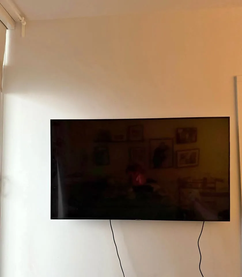 SAMSUNG 65” TV CHEAP