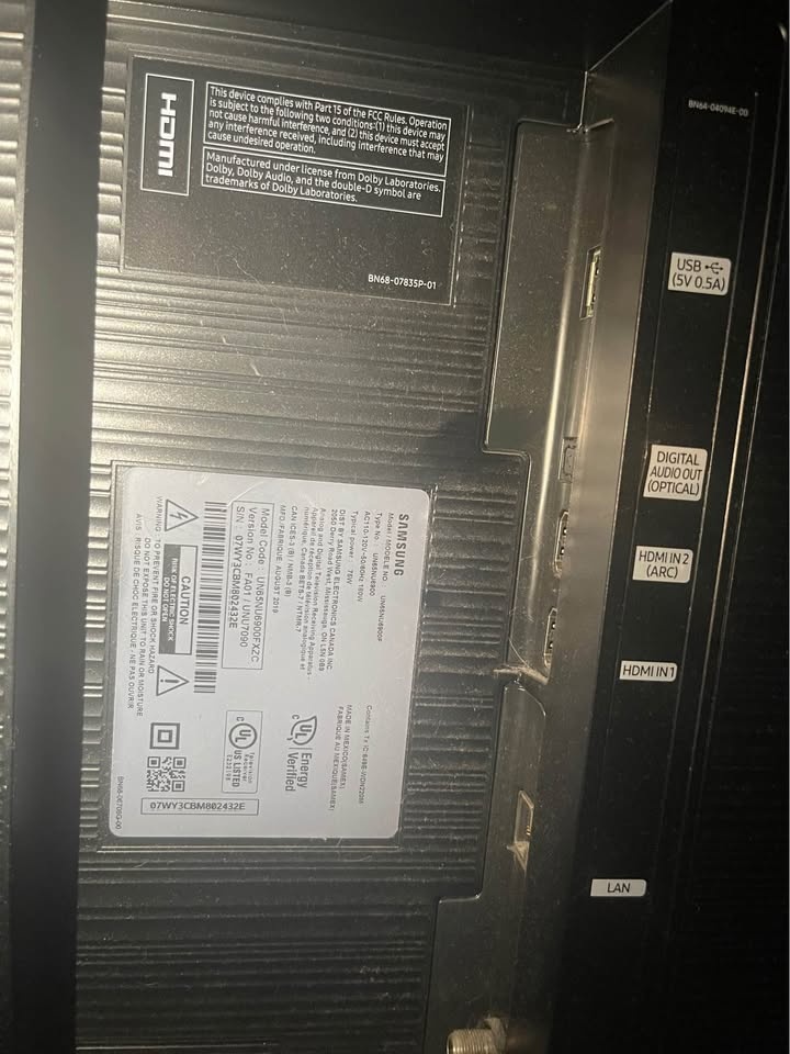 SAMSUNG 65” TV CHEAP - photo 2