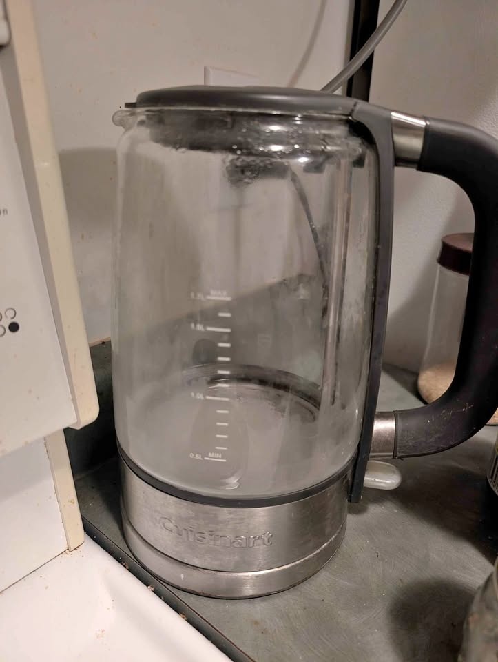 Cuisinart 1.7L Glass Water Heater
