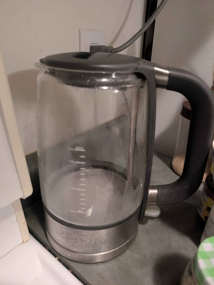 Cuisinart 1.7L Glass Water Heater - photo 2