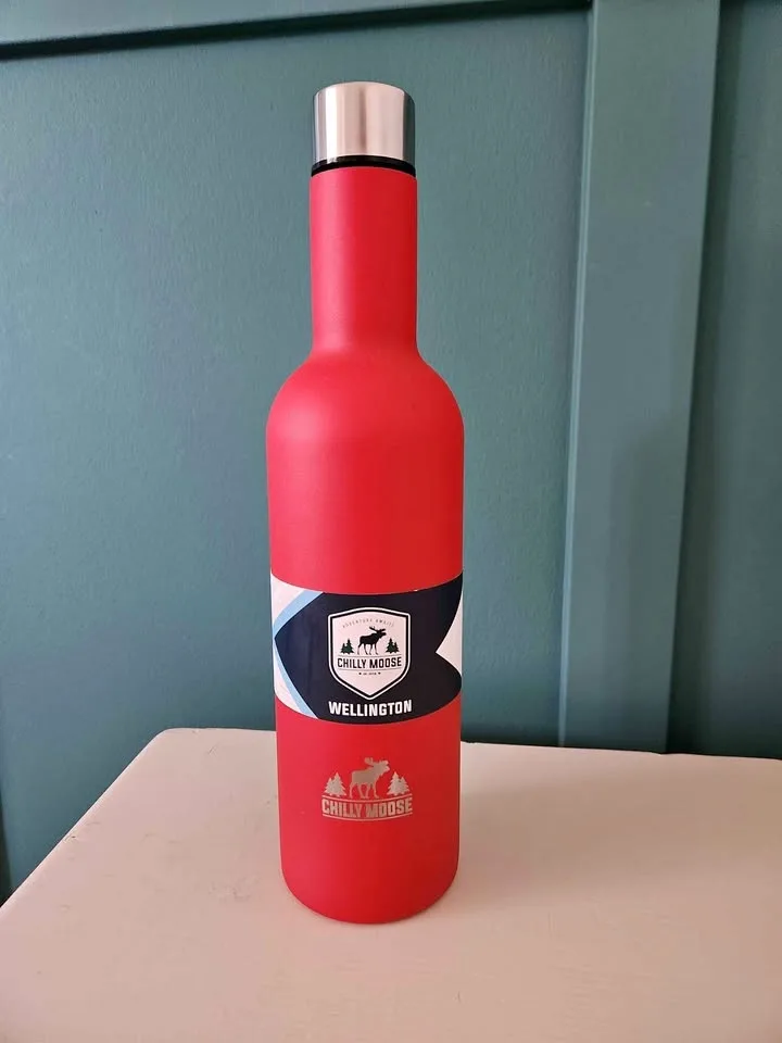 Red Insulated Chilly Moose Wellington Bottle