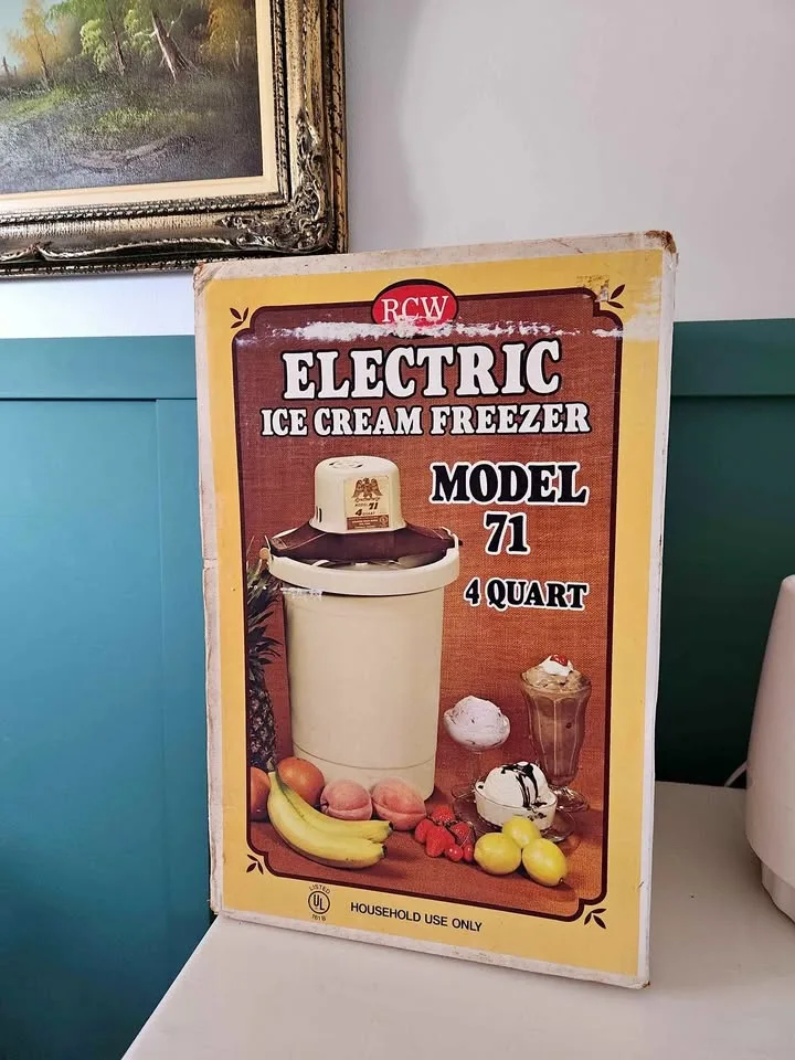 Vintage Electric Ice Cream Freezer Model 71
