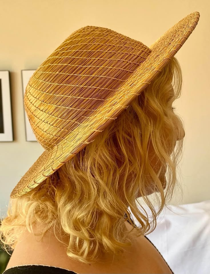 Rare Golden Grass Hat - photo 3
