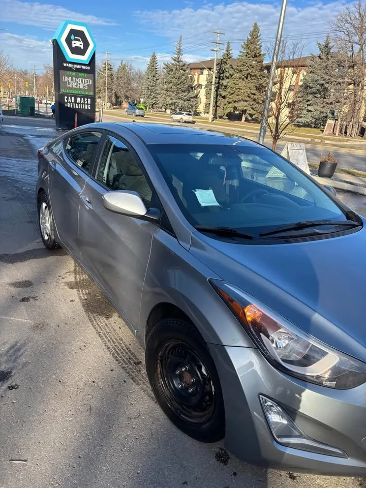 2015 Hyundai Elantra image indicator(2)