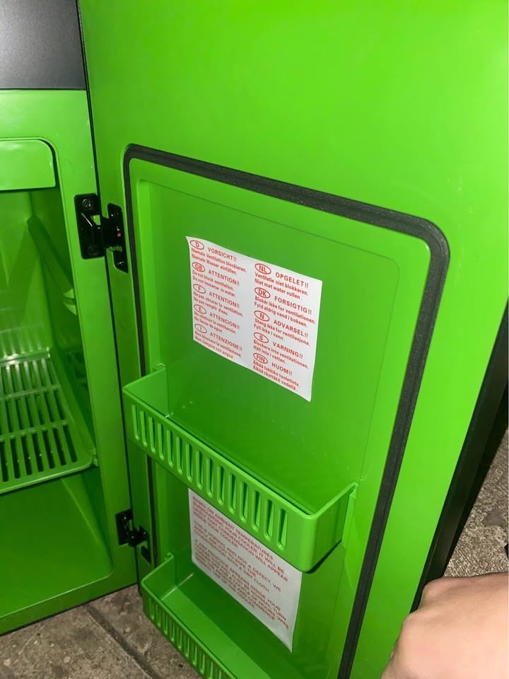 xbox mini fridge - photo 3