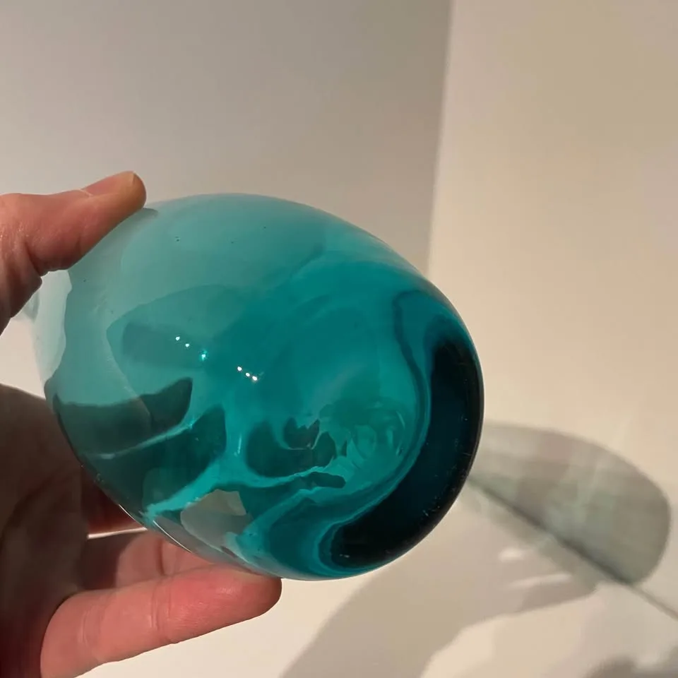 Blue Glass Vase image indicator(4)