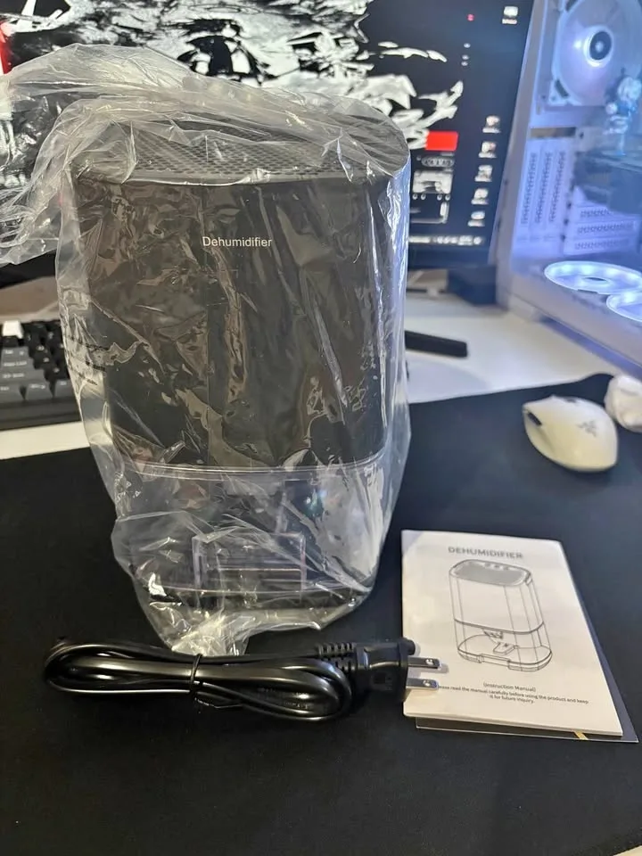 35 OZ Small Dehumidifiers