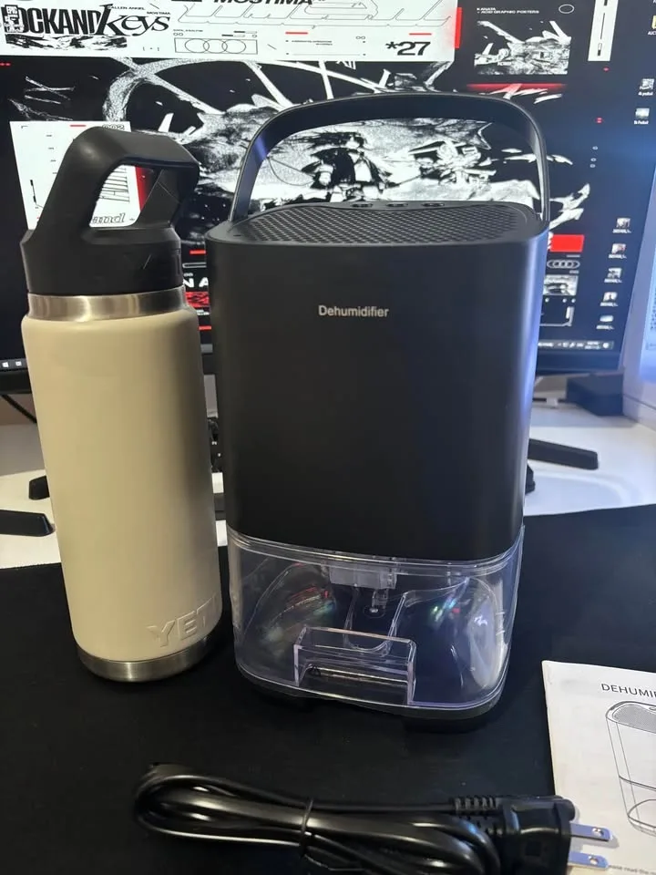 35 OZ Small Dehumidifiers image indicator(3)