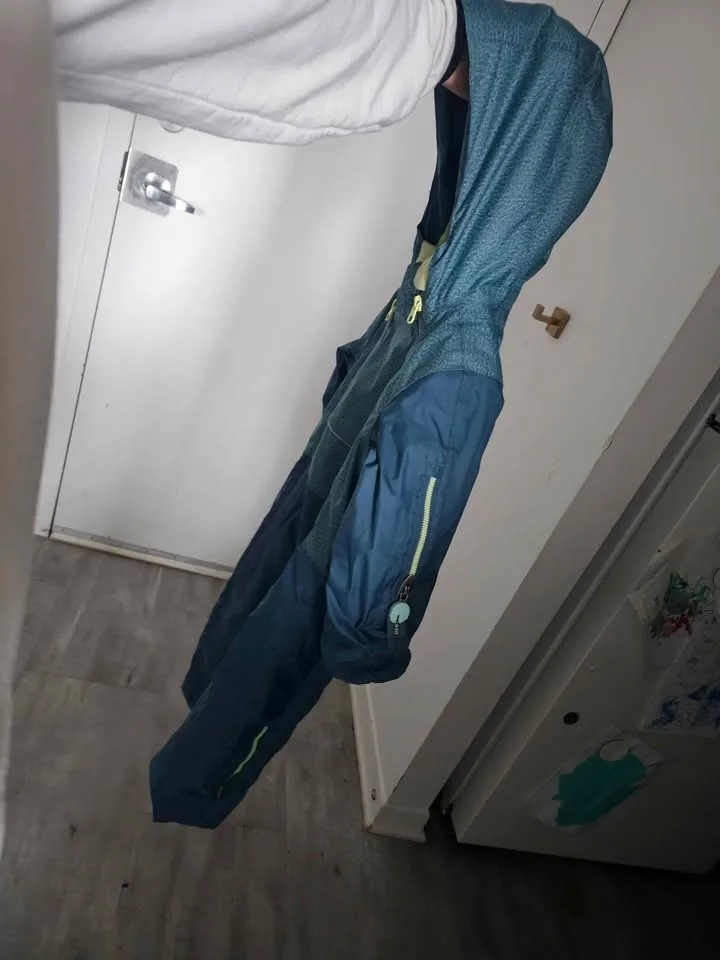 One Piece Child Snowsuit image indicator(2)