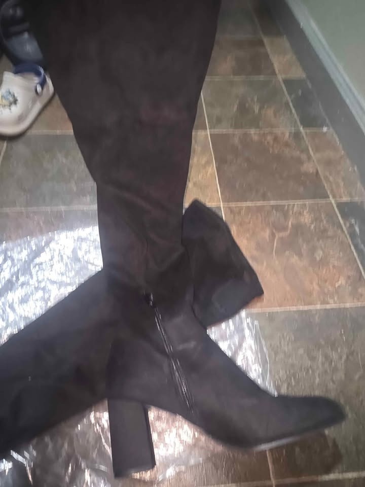 Knee high boots suide size 8 M - photo 3