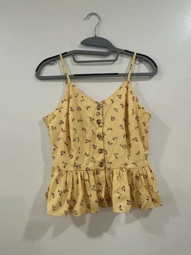 NWOT Japna Yellow Floral Button-Front Crop Top Size M