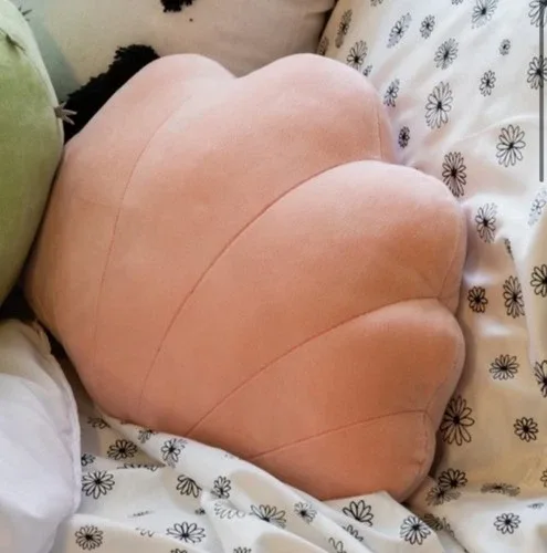 Seashell 🐚 shape plush pillow 14”
