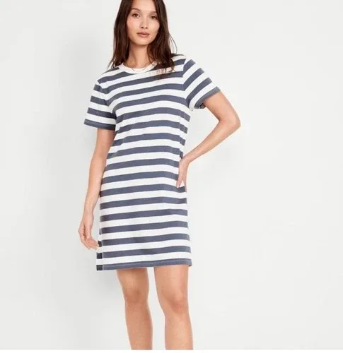 Old navy T-shirt Dress size XS oversized