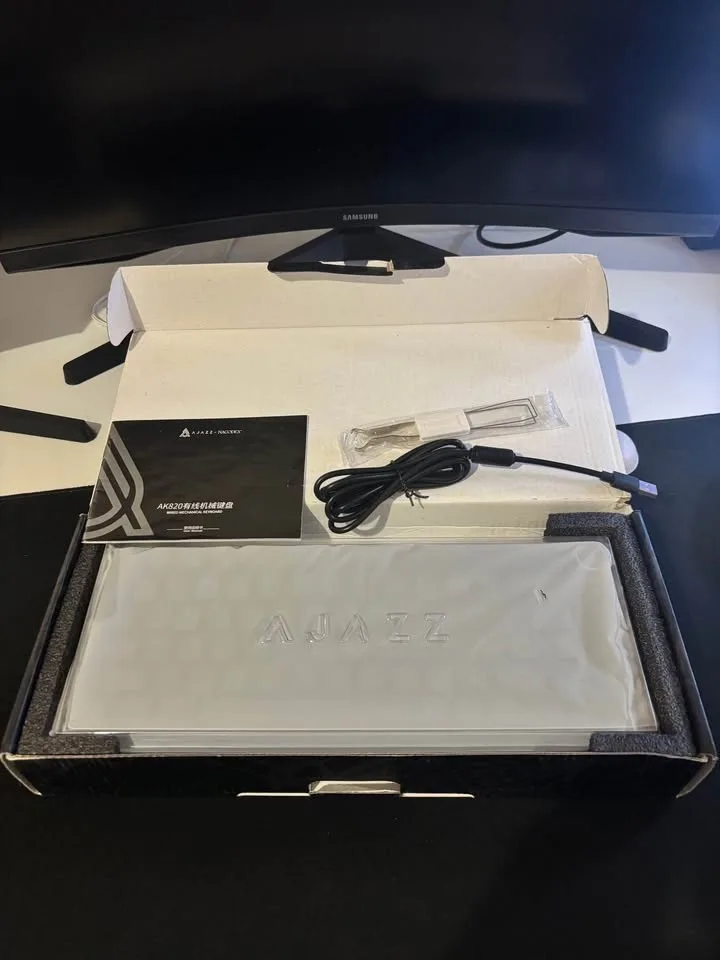 A.JAZZ x Attack Shark AK820 Wired Mechanical Gaming Keyboard image indicator(2)