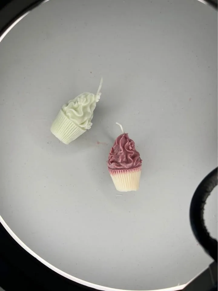 Cupcake candle image indicator(2)