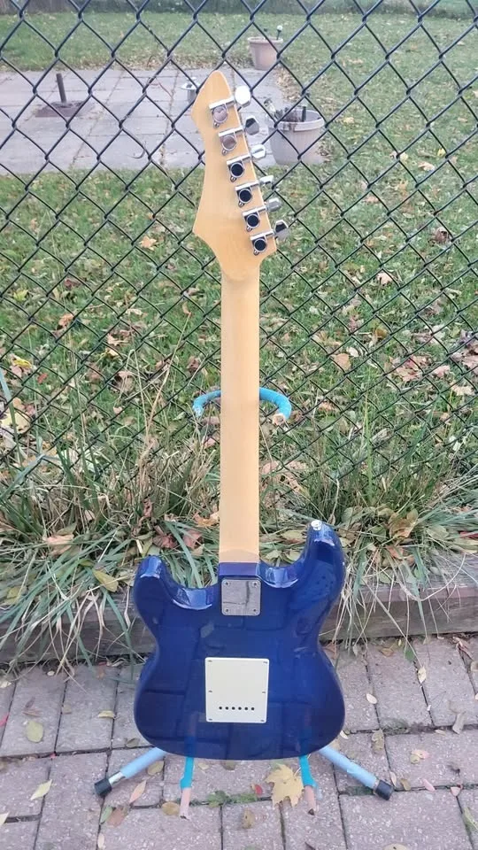 $240 Barracuda Stratocaster Electric Guitar image indicator(6)