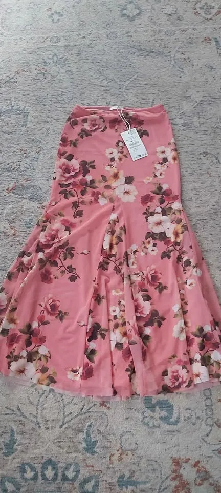 ZARA new / Set / Skirt+Top / size S image indicator(3)