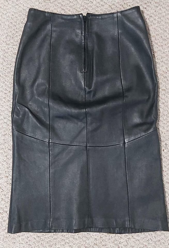 Real Leather skirt size S or 4 - photo 2