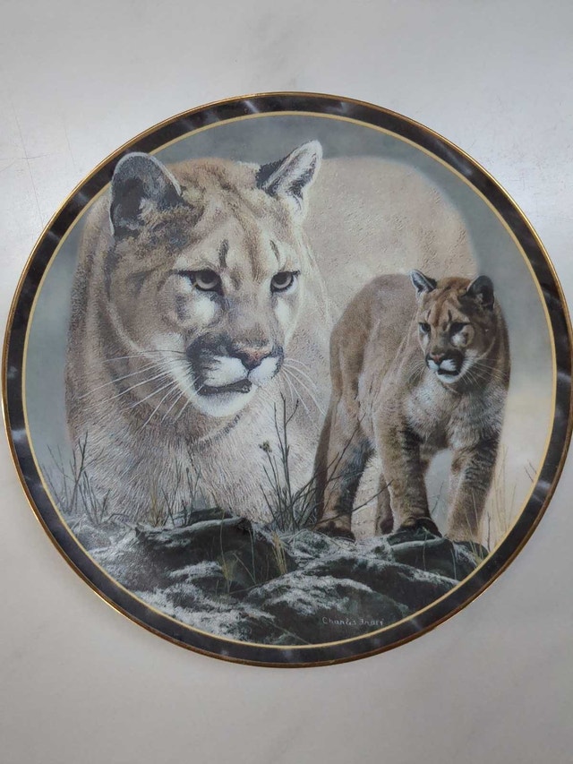 Collector Plates. Charles Fracé: Soul of the Wild - photo 4