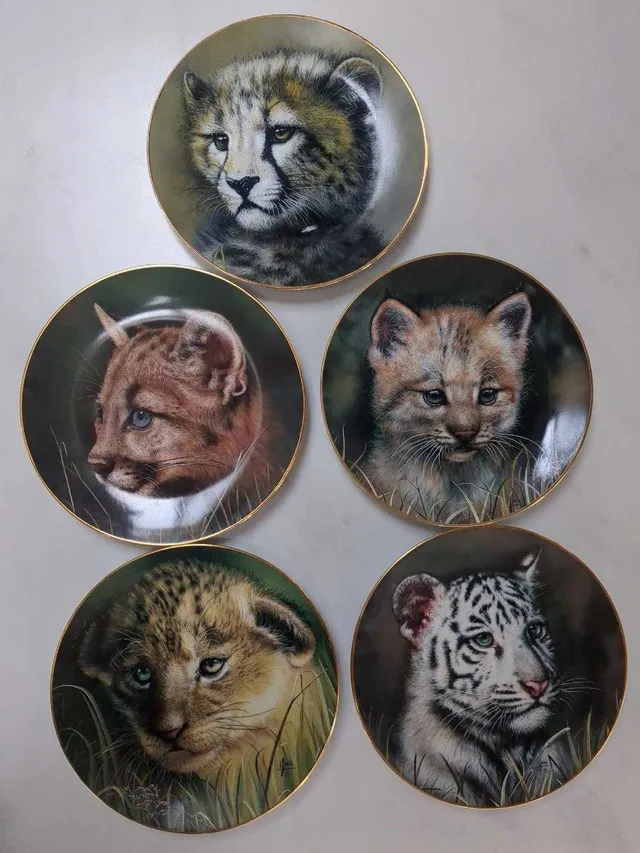 Limited Edition Collector's Plate. "Cubs of the Big Cats"
