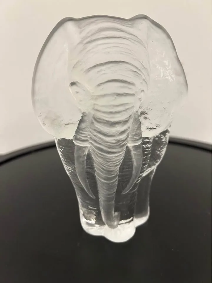 Mats Jonasson Sweden Crystal Elephant 5,5” Tall image indicator(4)