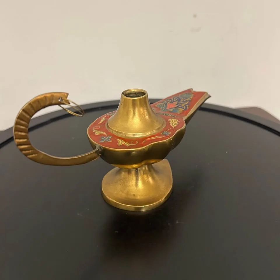 Vintage Brass Enamel Genie Lamp image indicator(7)