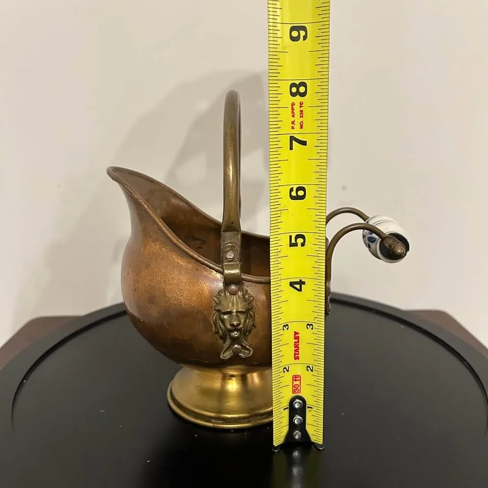 Antique-Style Copper & Brass Coal Scuttle image indicator(8)