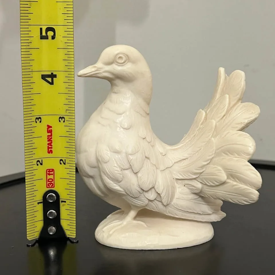 Italian Santini Dove Sculpture • Alabaster Pigeon • Signed Vinta image indicator(5)