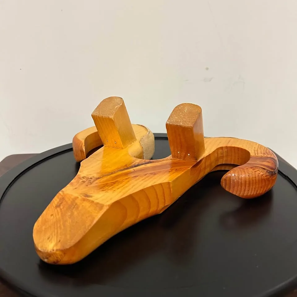 Handcrafted Wooden Cowboy Boot Jack – Ram Horn Western Boot Pull image indicator(5)