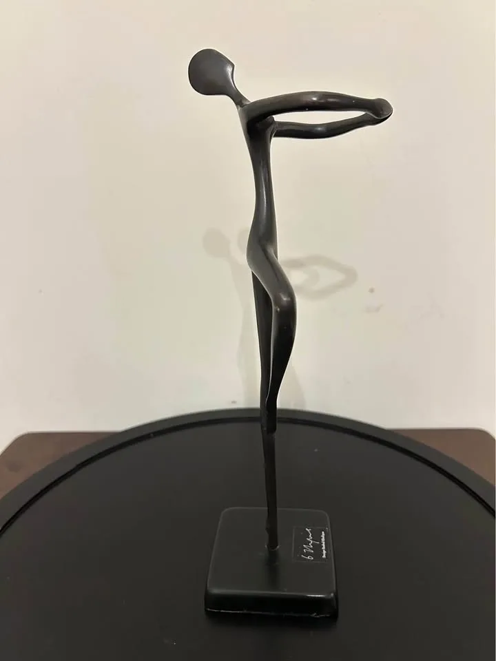 Modern Dancer Sculpture by Bodrul Khalique image indicator(4)