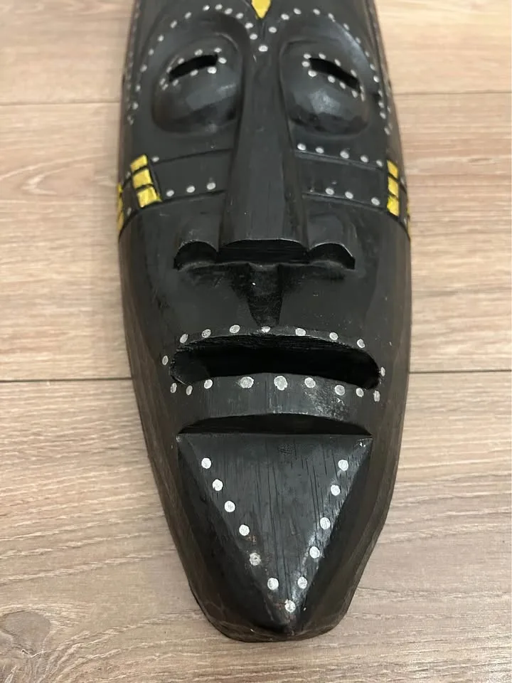Large Hand-Carved African Mask – Black & Gold Tribal Wall Art (1 image indicator(6)