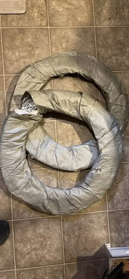 99 ft of razor wire image indicator(2)