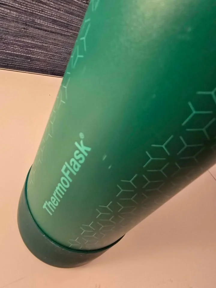 Thermoflask 24 oz Water Bottle image indicator(4)