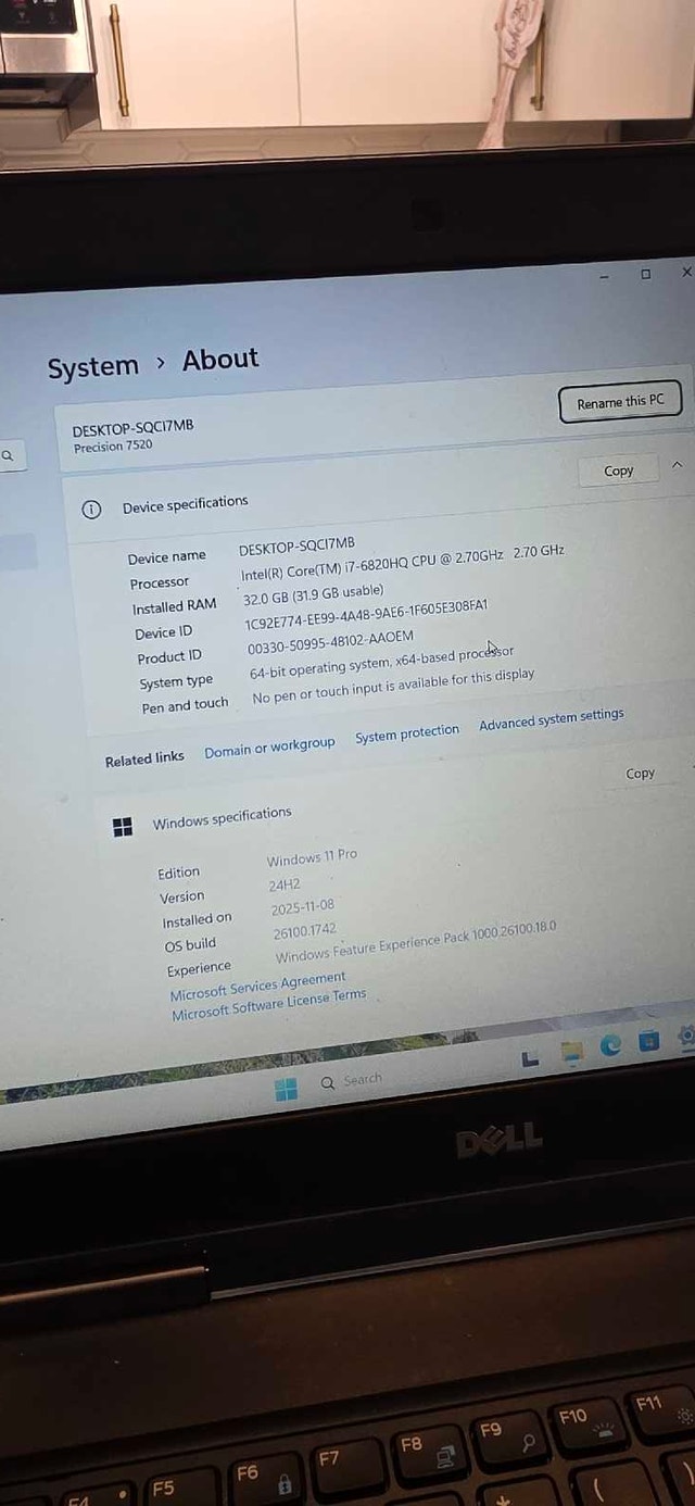 Dell Precision 7520 Core i7 Laptop - photo 4