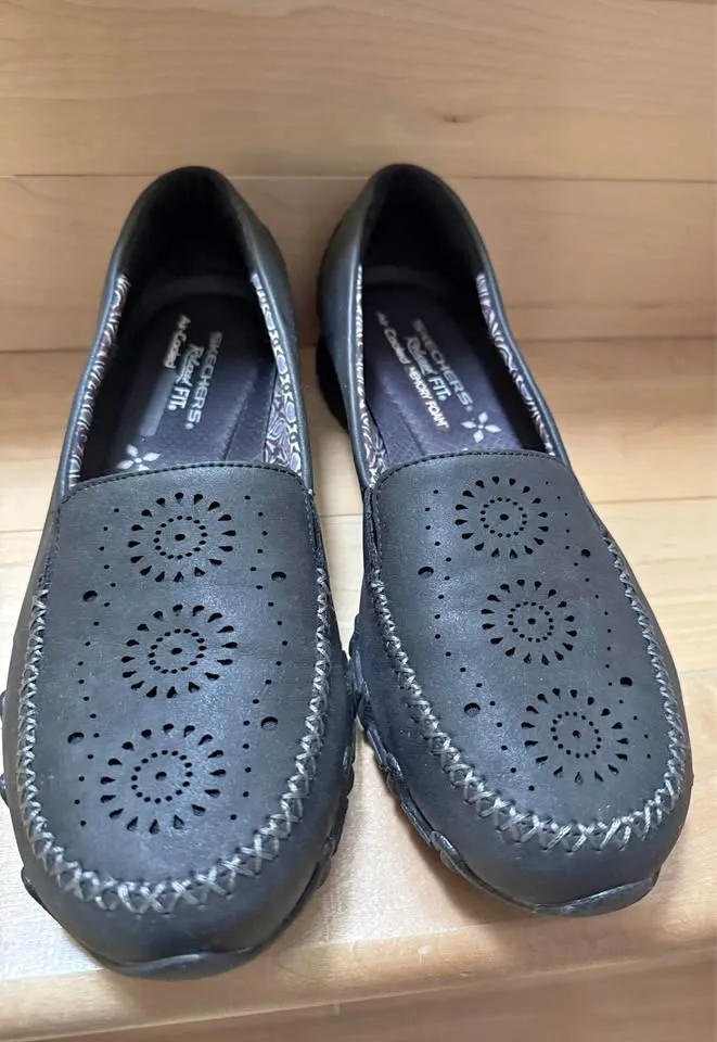 Sketchers Relaxed Fit Air Cooled Memory Foam Shoes - Size 10 thumbnail