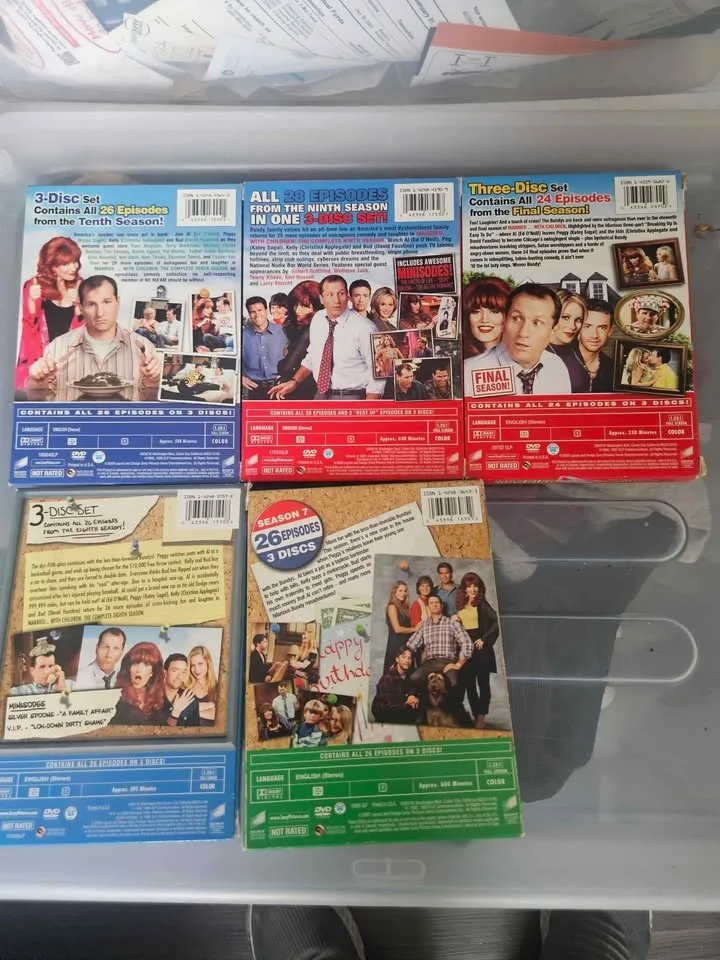 Dvd Married.....witn children S1 to s11 image indicator(2)