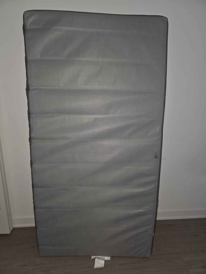 MOVING OUT!!! Twin mattress - Spring - photo 3