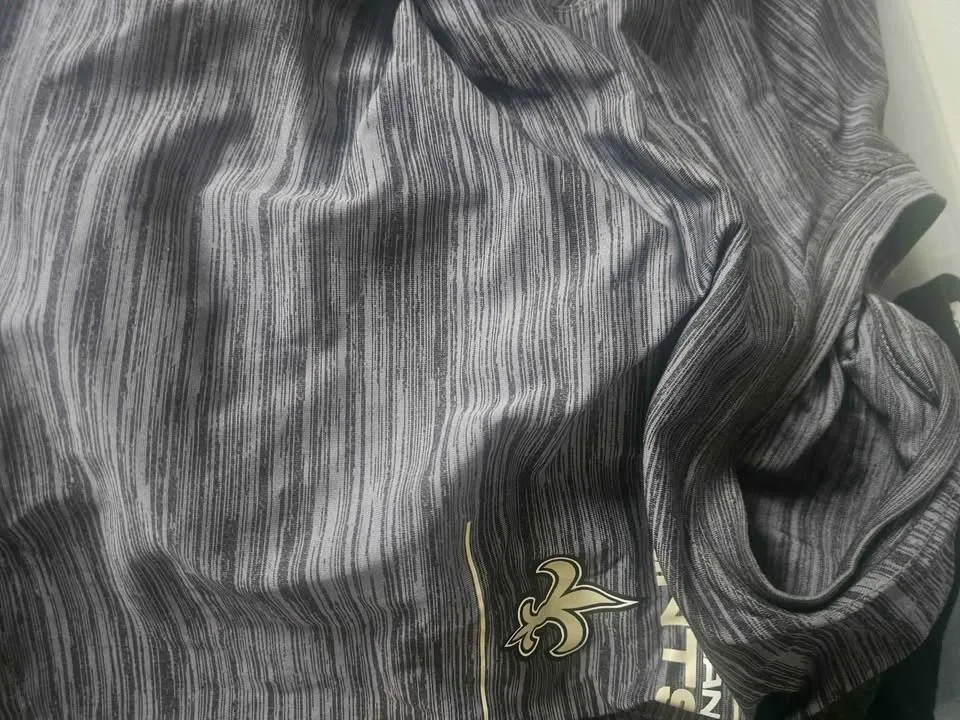 Men's Clothes: Levi's, Wrangler, Nike - Used, Good Shape image indicator(8)