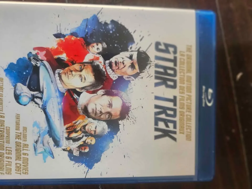 Celebrating 50th anniversary of Star Trek Bluvray image indicator(3)