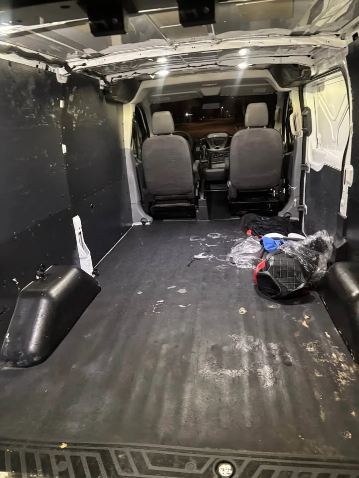 Moving & deliveries image indicator(3)