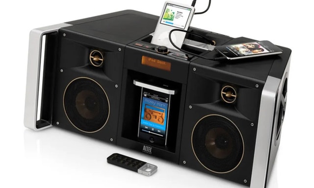 Altec Lansing iMT800 Boombox