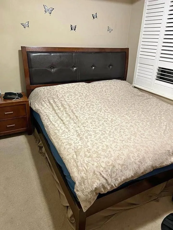 Leather/Wood Bedroom Set with Mattress - NEED GONE ASAP